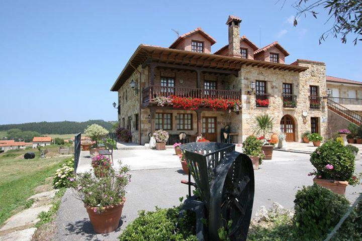 Hotel Finca "Posada El Solar" - Gintonic- Burguer Bar - Tapas Galizano Eksteriør bilde